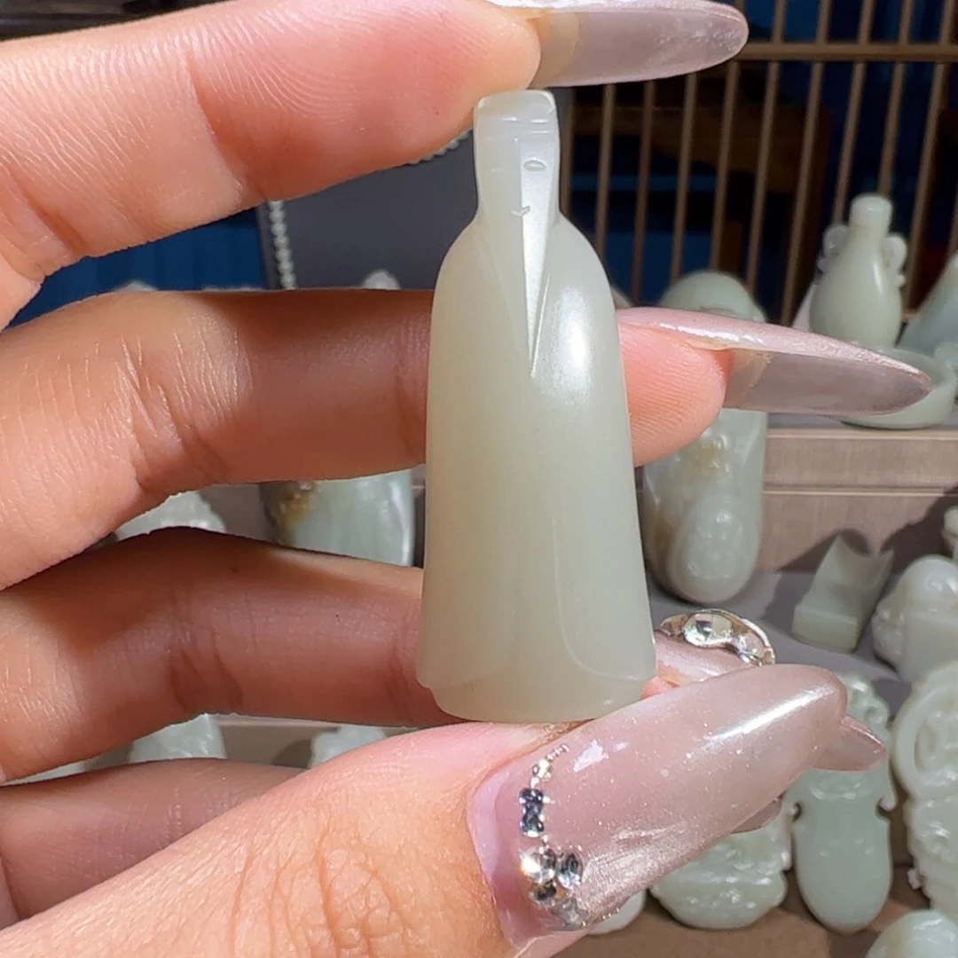 和田玉（糖玉）未镶嵌颈饰