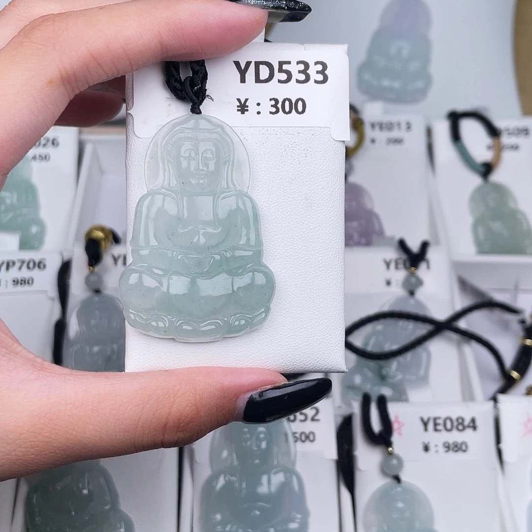 翡翠未镶嵌颈饰YD533