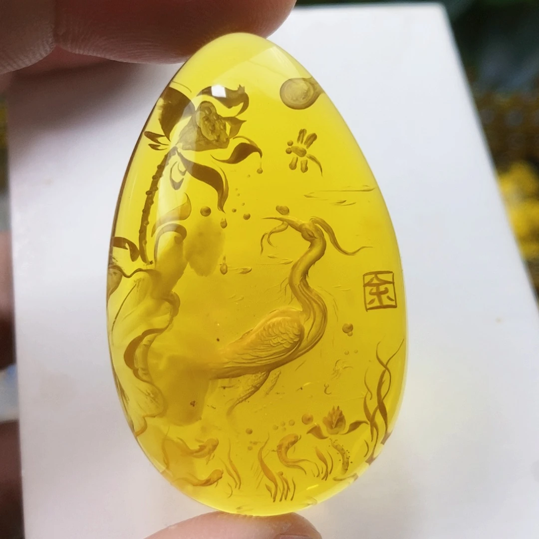 【闪购商品】金珀吊坠(不含链)未镶嵌