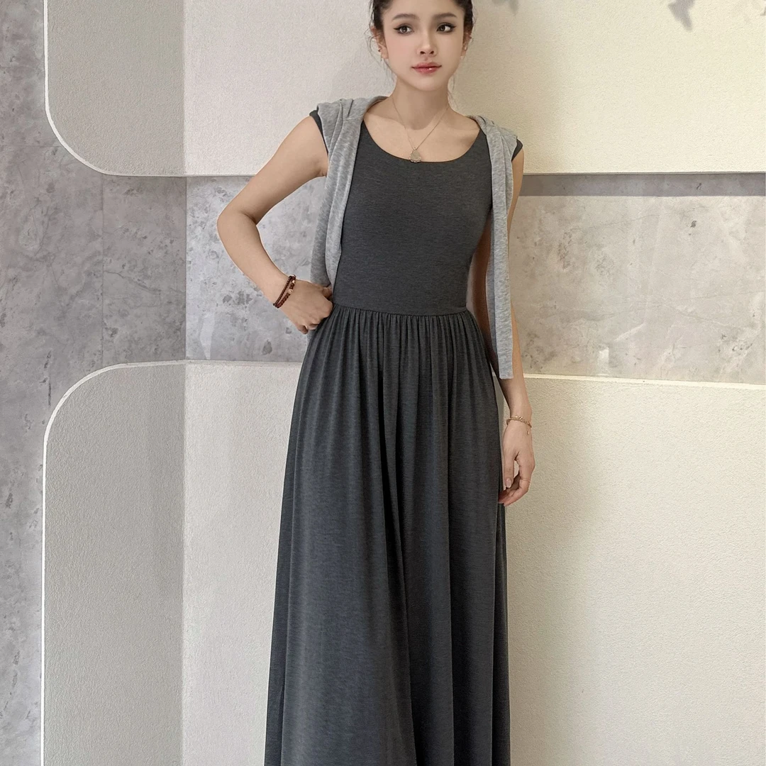 AMASS/阿玛施新款A字裙时尚百搭垂坠感纯色中长款连衣裙550031