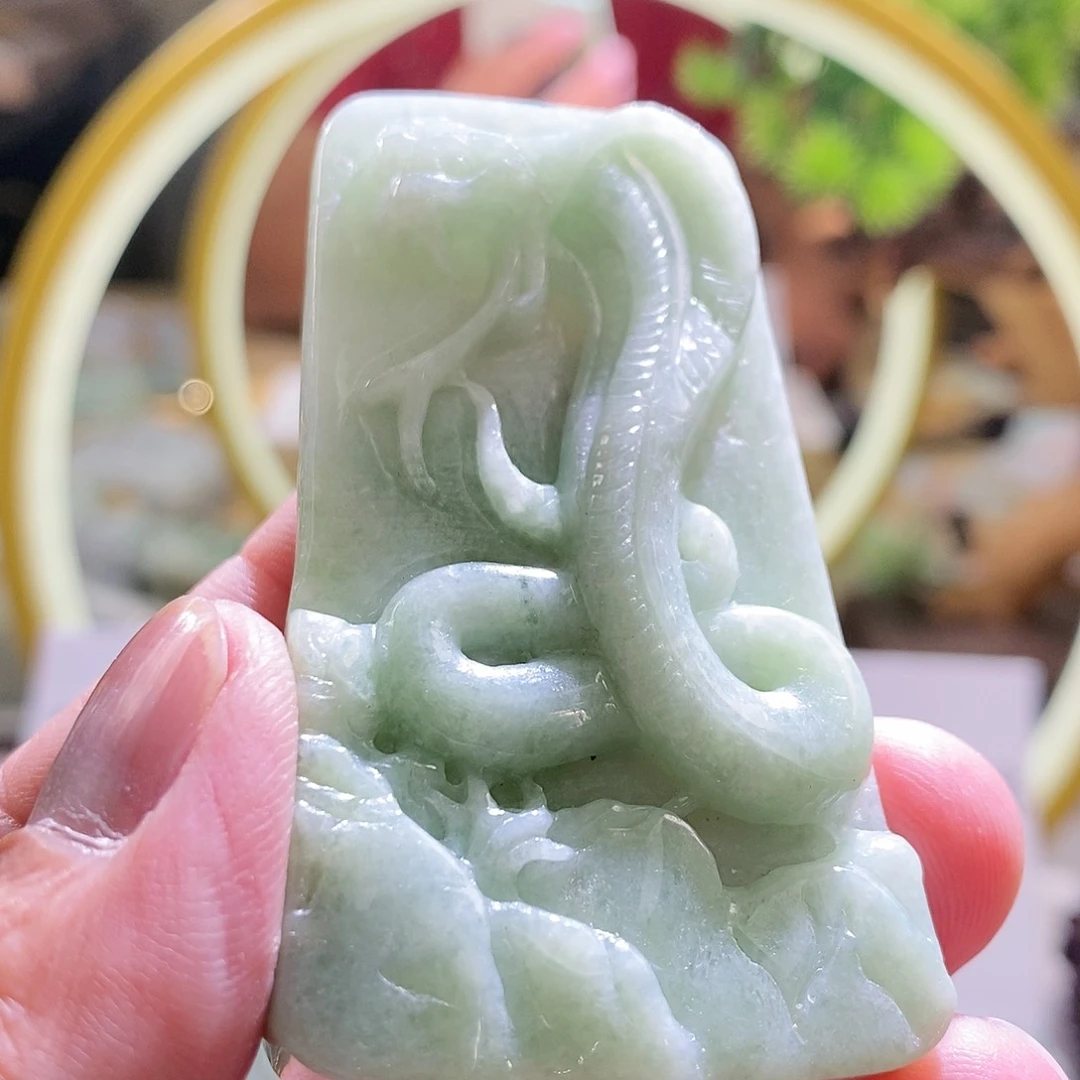 【闪购商品】翡翠颈饰未镶嵌111111111111