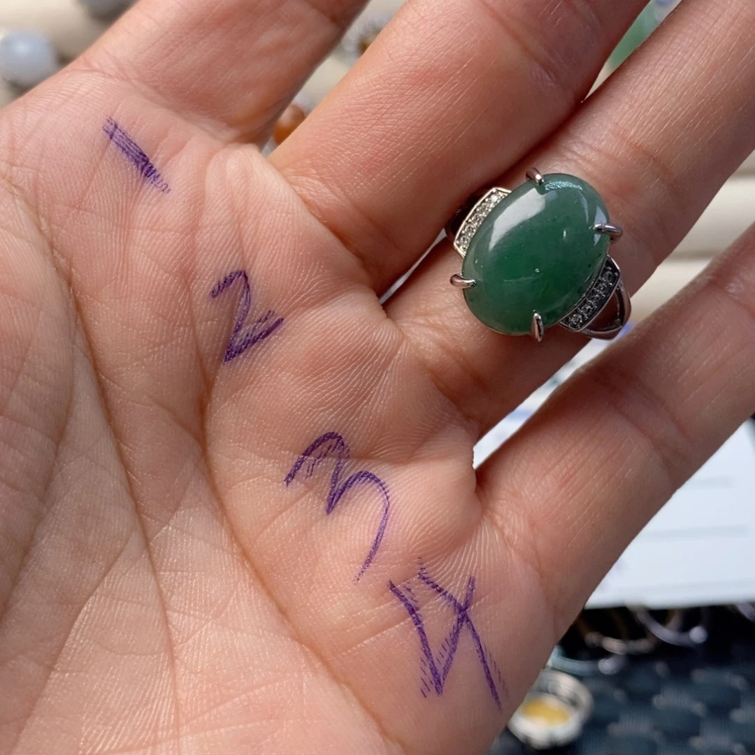 暖***～翡翠未镶嵌戒指缅甸