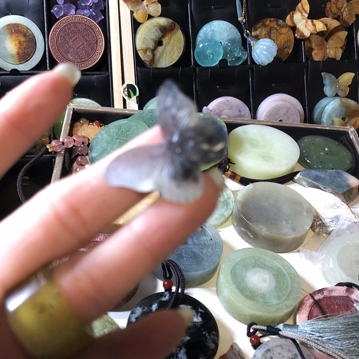 岫玉未镶嵌岫玉挂件