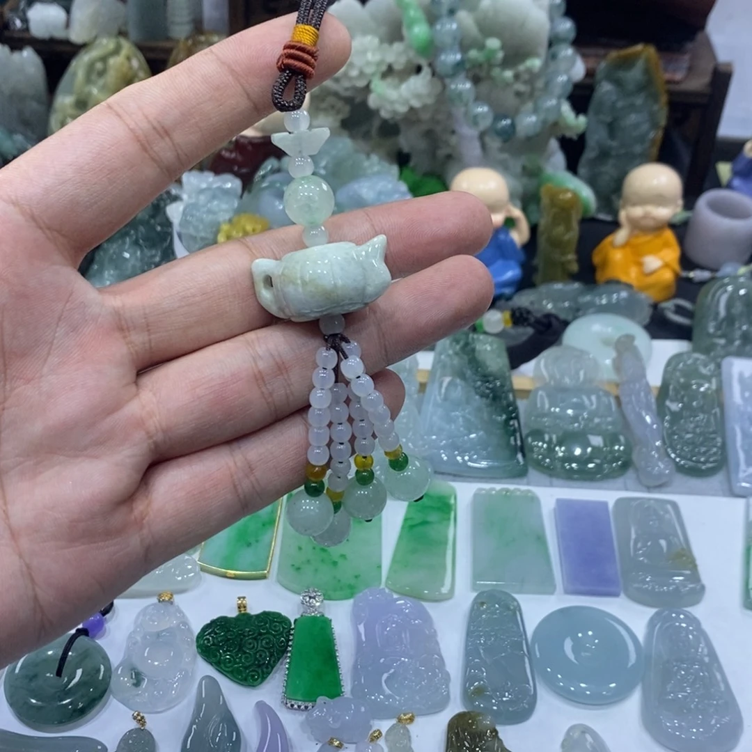 翡翠未镶嵌吊坠(不含链)把把胡