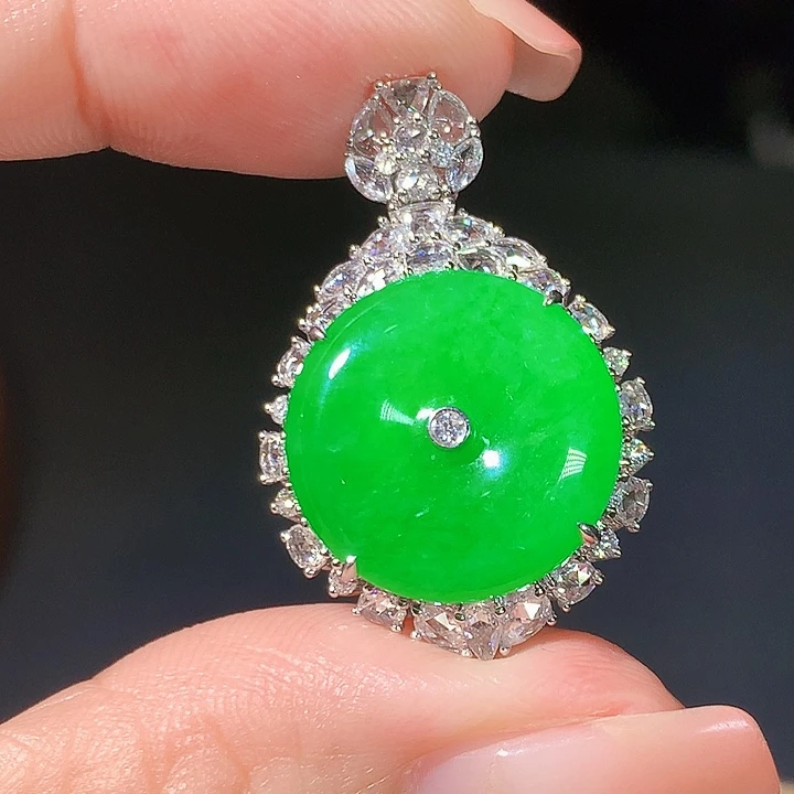 翡翠18K金镶嵌吊坠(不含链)