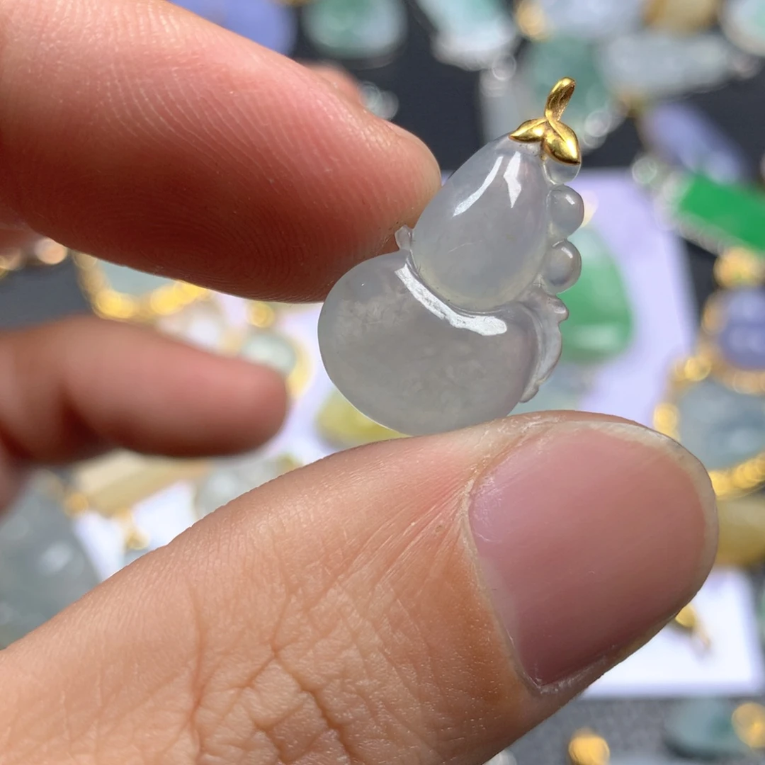 【闪购商品】翡翠颈饰18K金镶嵌翡翠