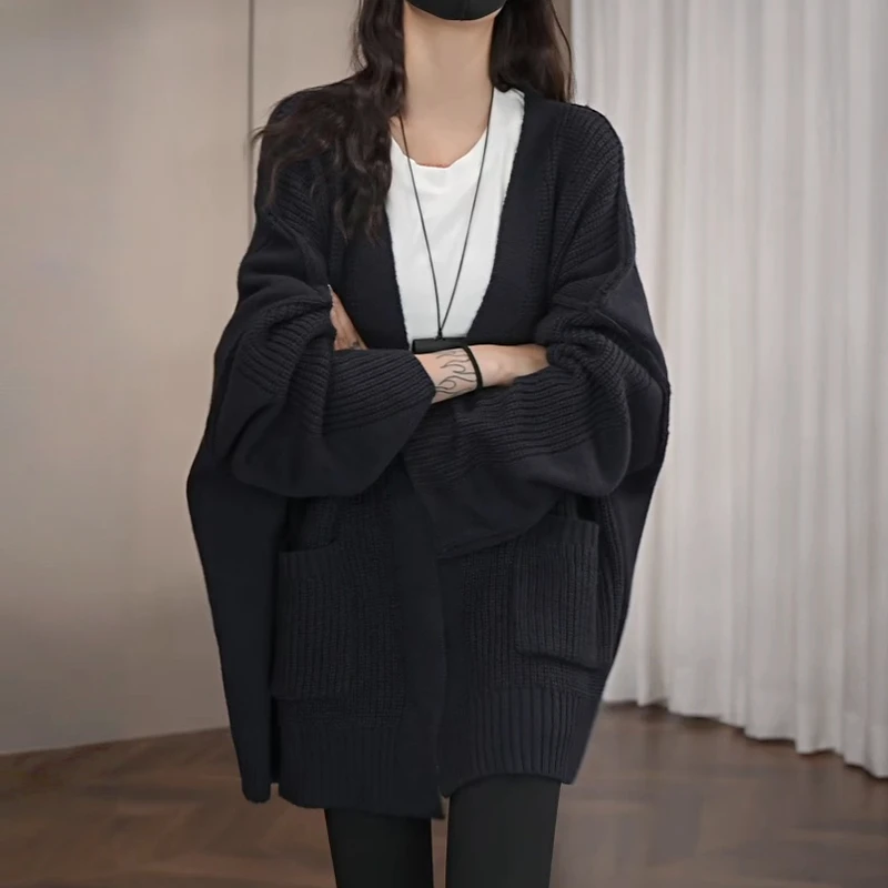 2025秋季新款时尚慵懒风衣服女休闲宽松v领百搭针织长袖开衫外套