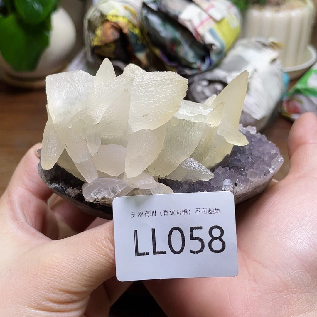 未镶嵌大型摆件（非配饰）水晶