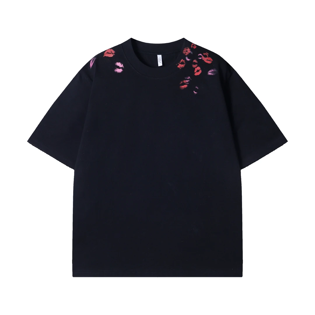 早春新款时尚个性美式红唇印花圆领短袖T恤小众设计纯色百搭上衣