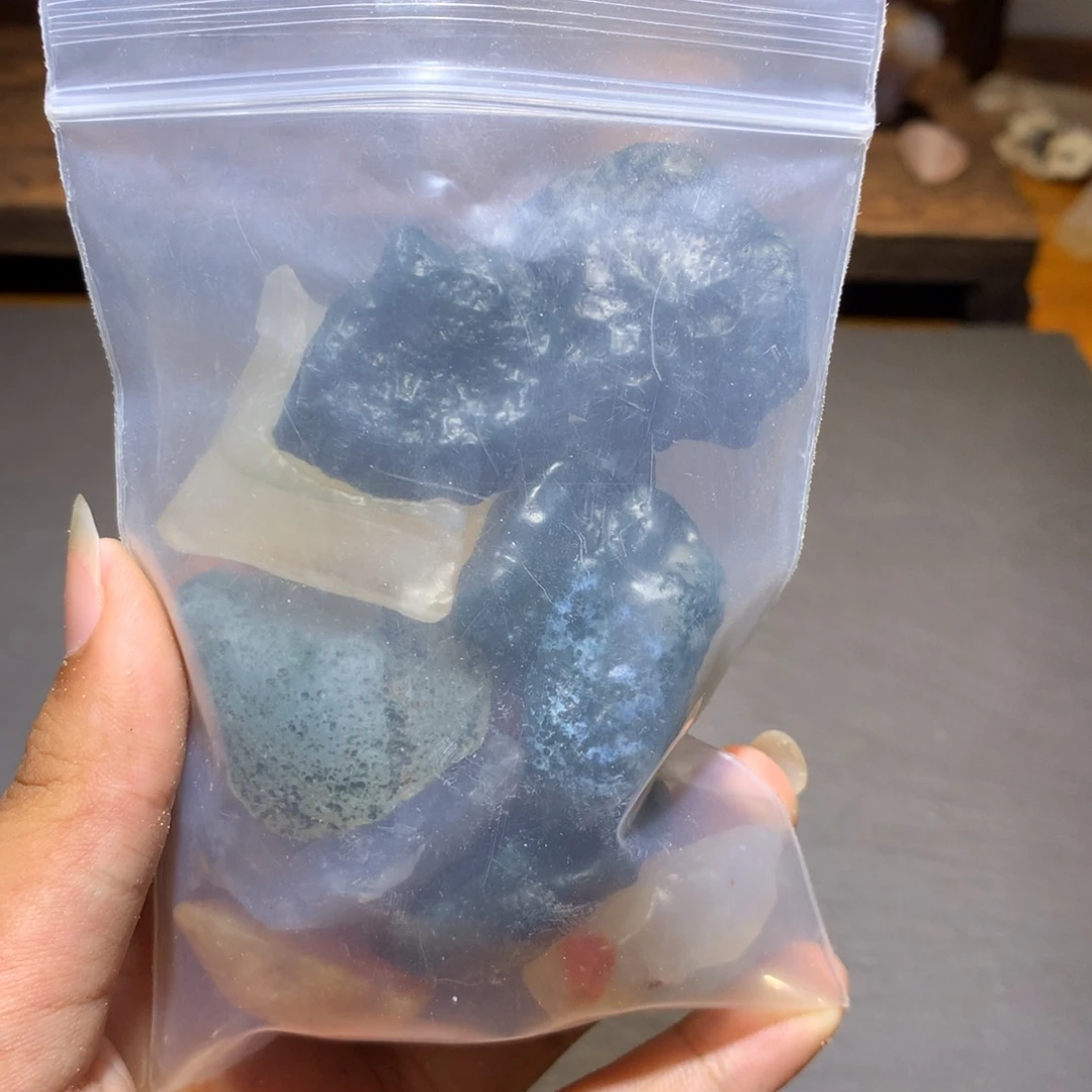 未镶嵌玛瑙/玉髓珠宝奇石