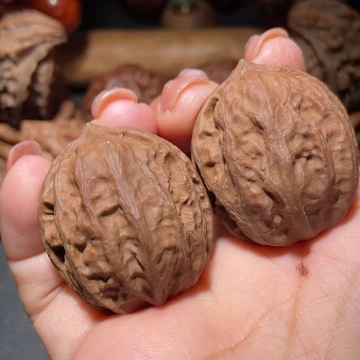 把件文玩核桃东北楸子小雪54