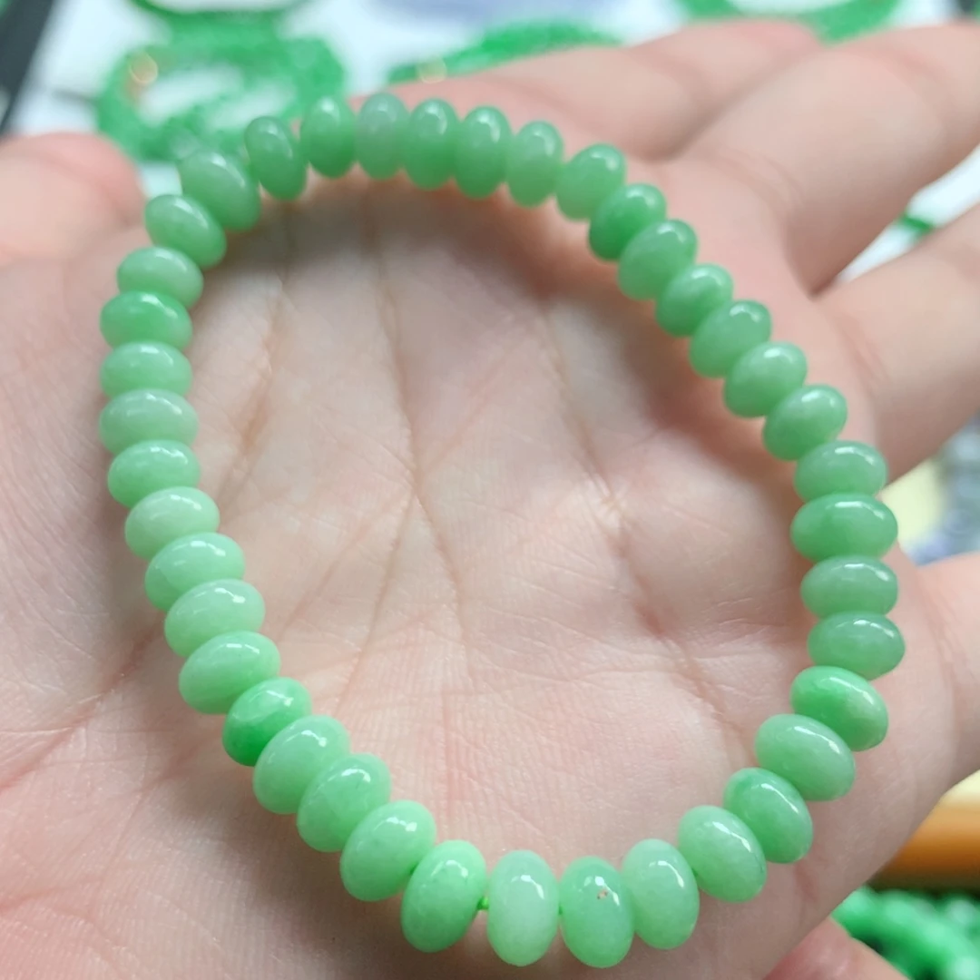 翡翠未镶嵌手链翡翠