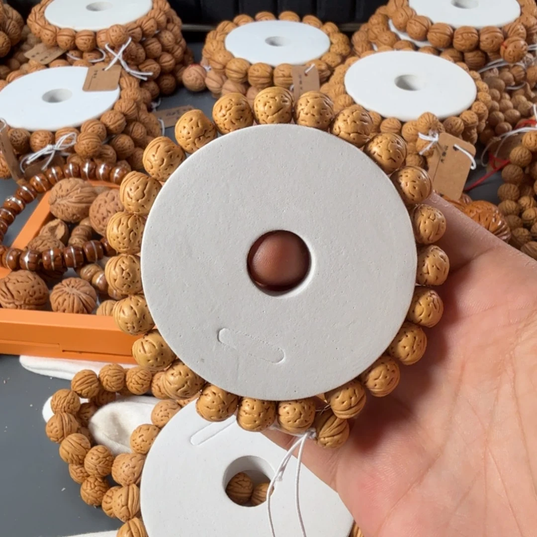 ****。桃核手串11小达宁桃核手串