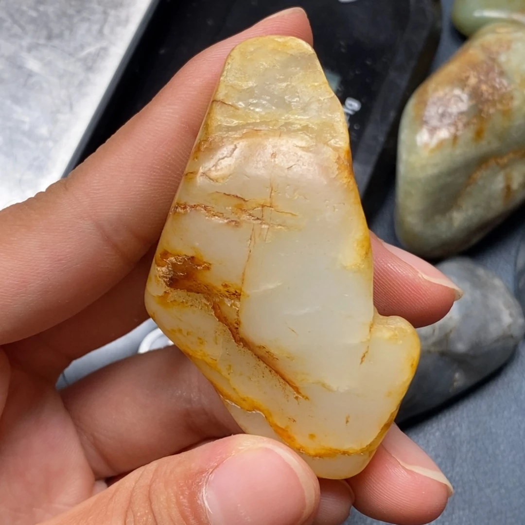 和田玉（糖玉）未镶嵌挂件