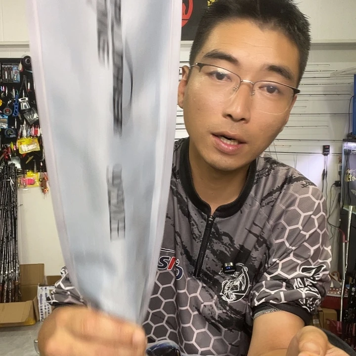 爱***王3.8m碳素2.来咯哦哦哦哦哦