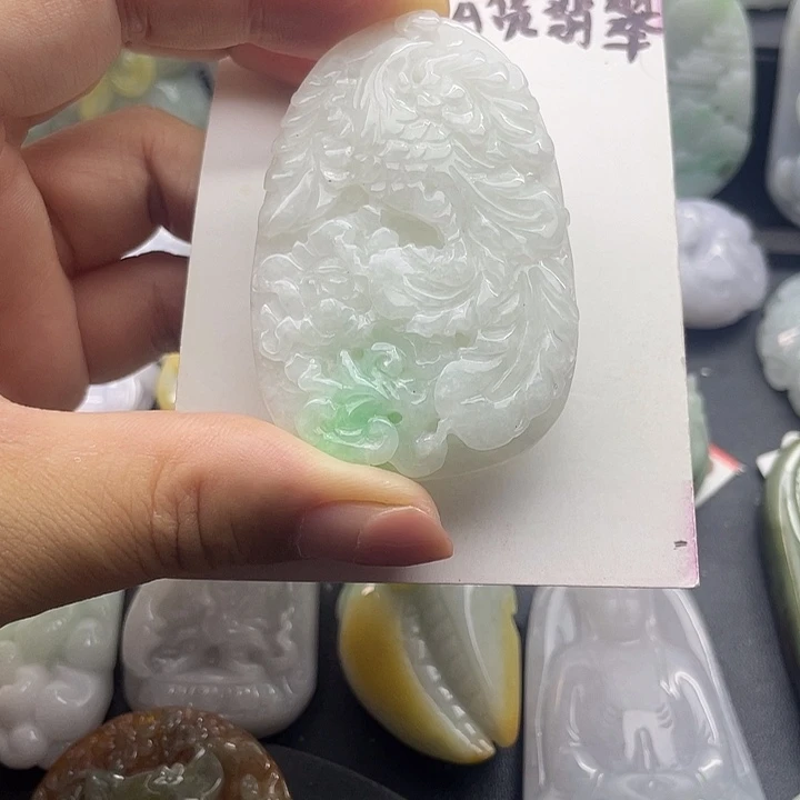 翡翠未镶嵌颈饰天然翡翠