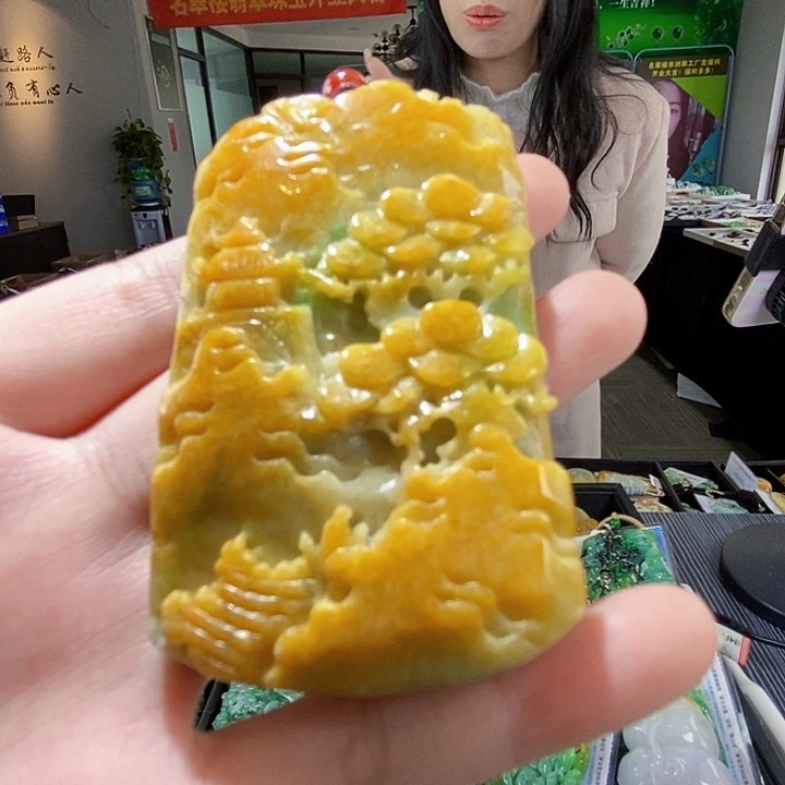 颈饰未镶嵌翡翠翡翠