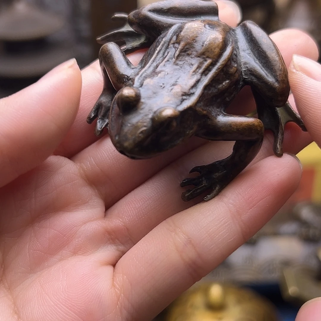 铜器摆件老王直播间