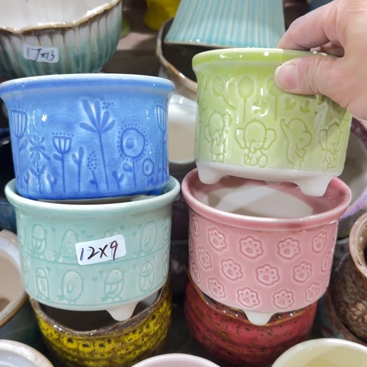 凑9块包邮，有孔，花盆