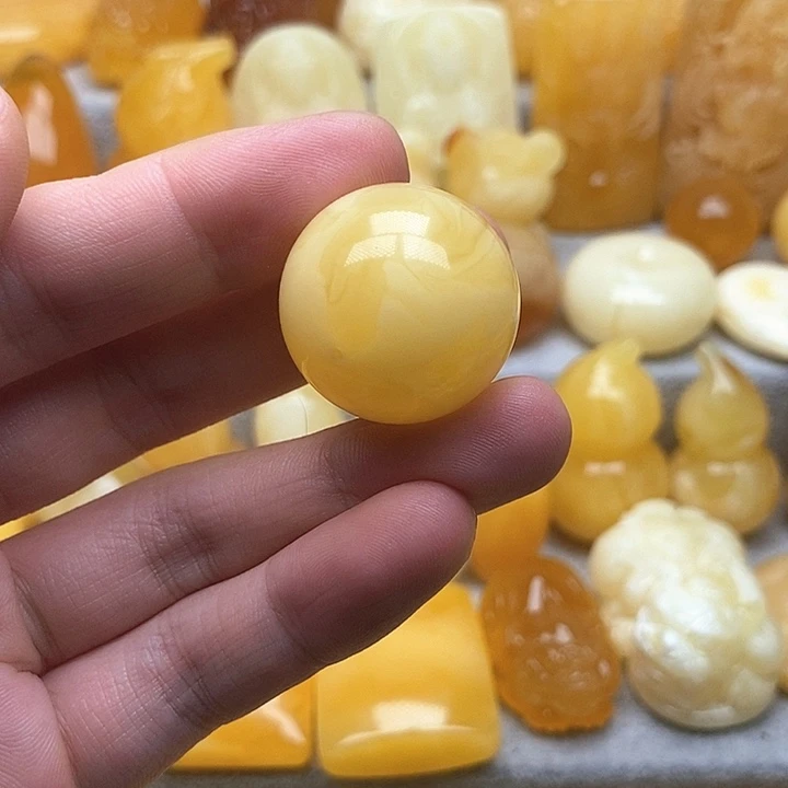 未镶嵌颈饰琥珀琥珀蜜蜡吊坠