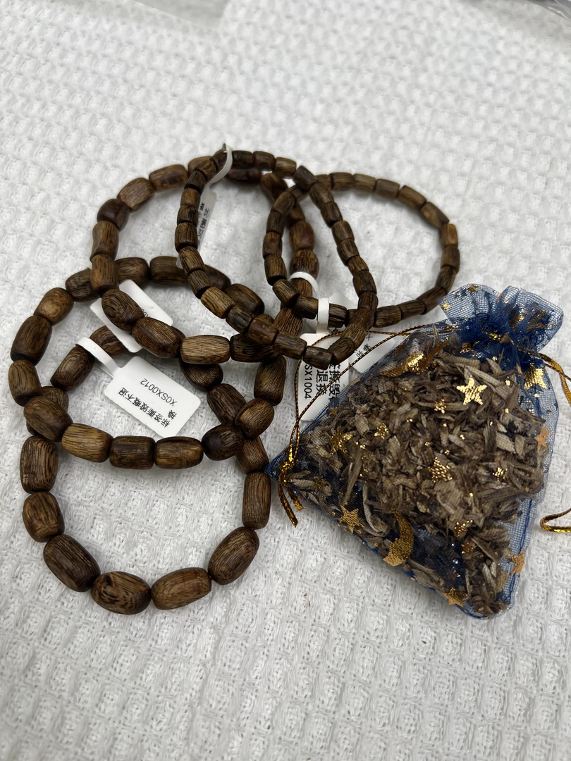 云阁沉香奇楠手串xosx0012随型单圈+原料香包（多样性只发其一）