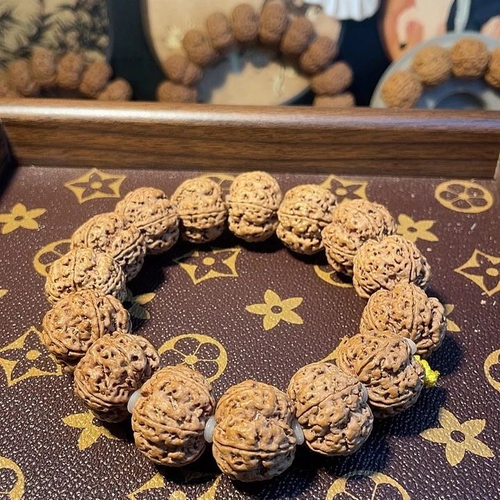 手串金刚菩提22mm 梅花双龙 粗筋爆肉