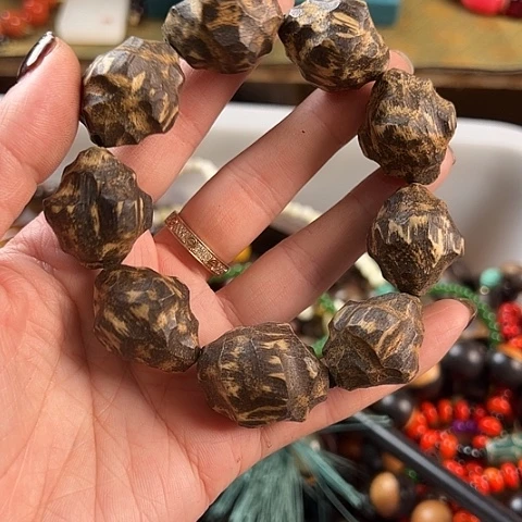 沉香沉香枕以图片图片为主