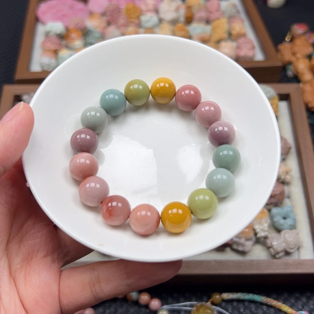 ****翅石英质玉未镶嵌珠宝半成品