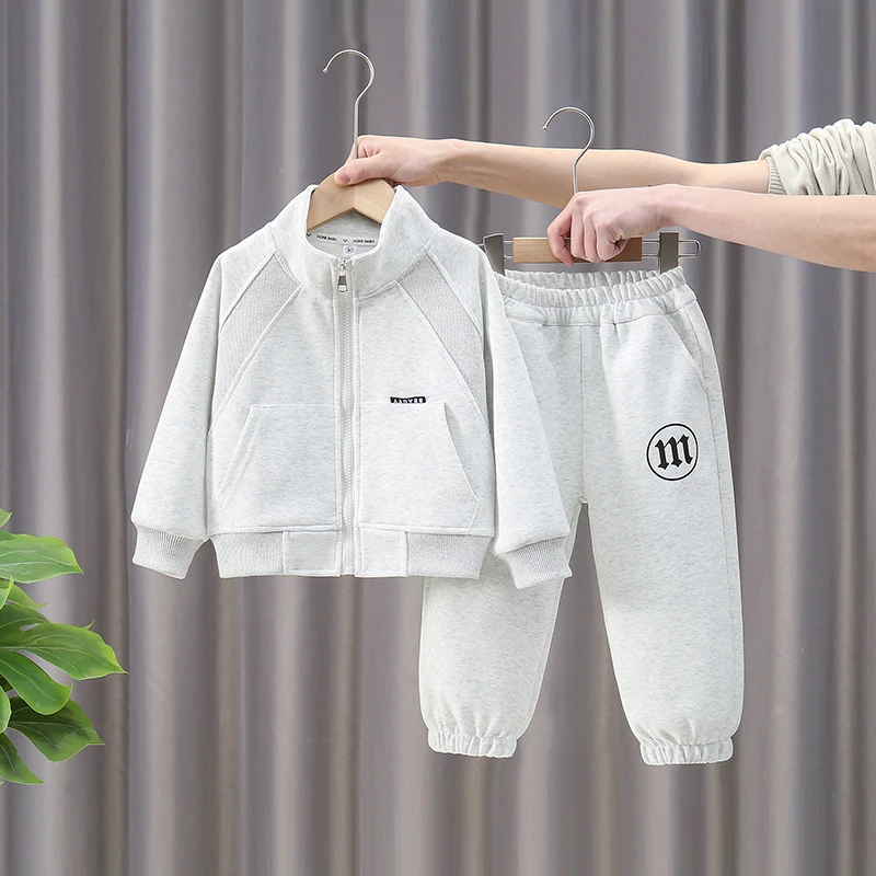 春秋儿童时髦秋装套装童装新款2025运动男童卫衣潮宝宝洋气两件套
