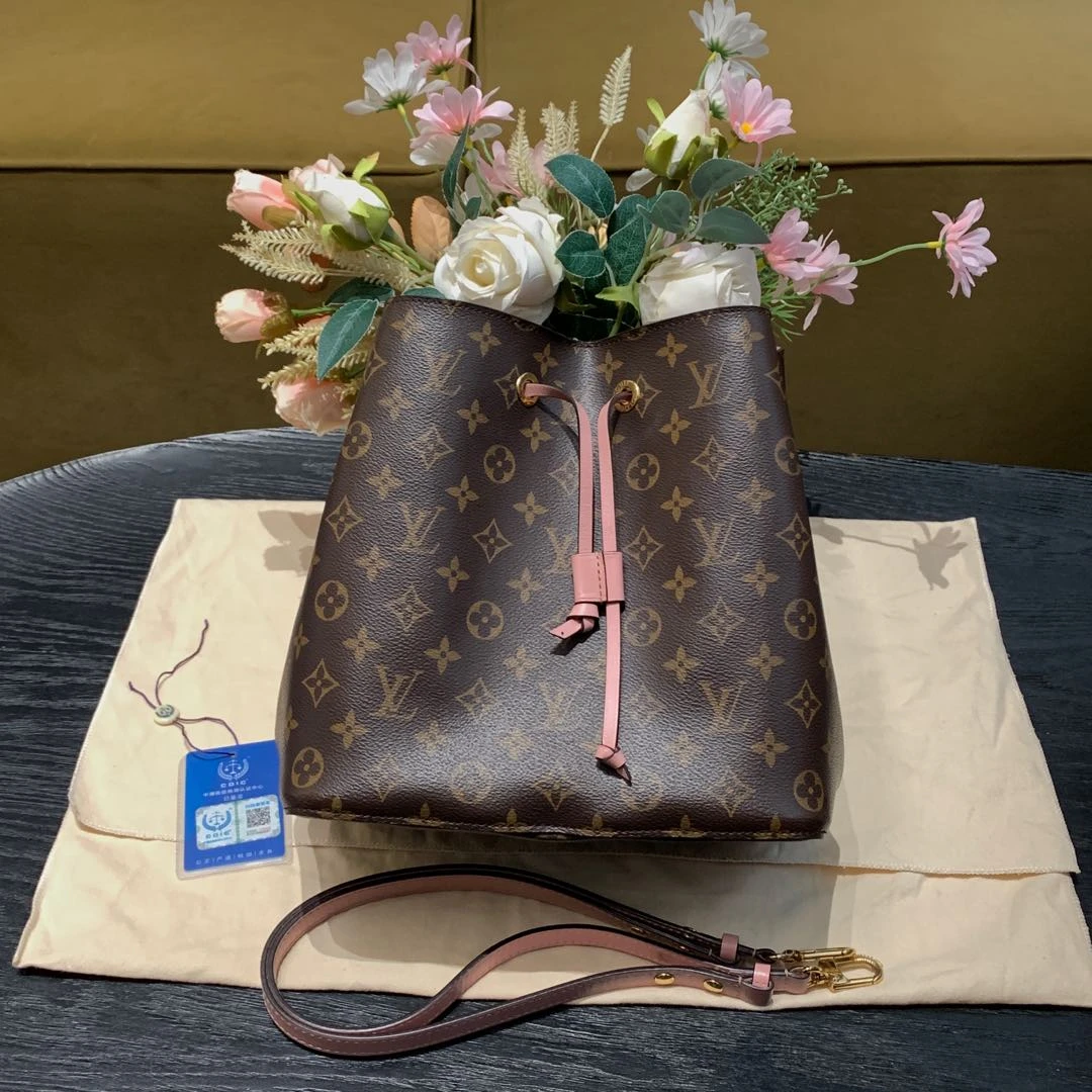 95新 LouisVuitton/路易威登 LV 老花粉水桶 98新/sp22560