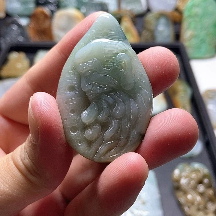 翡翠未镶嵌颈饰翡翠a货