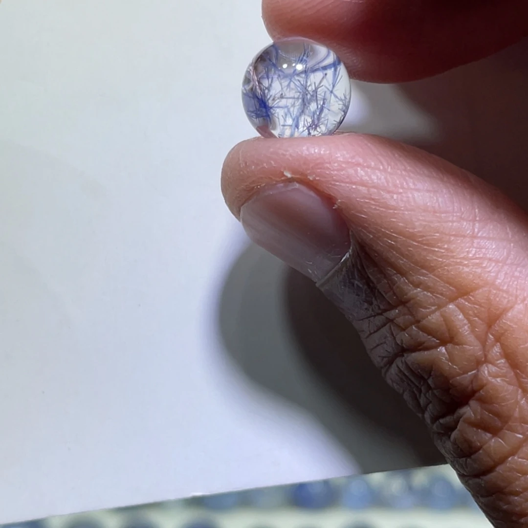 燕***铭水晶未镶嵌珠宝半成品