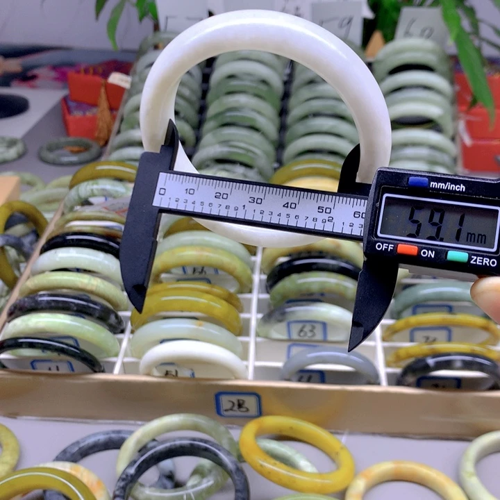 蛇纹石玉合金手镯62