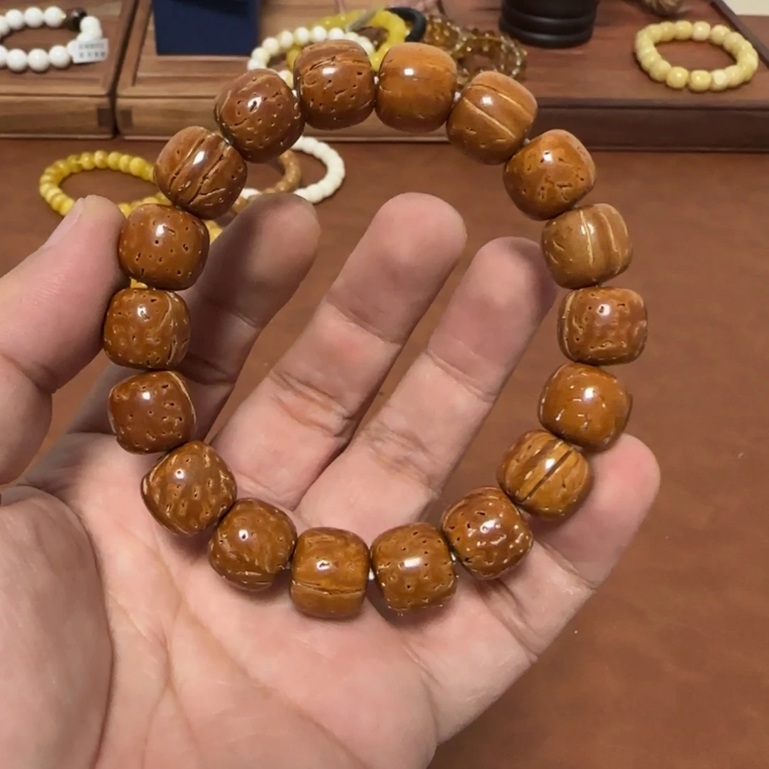 白玉菩提手串黄色1222