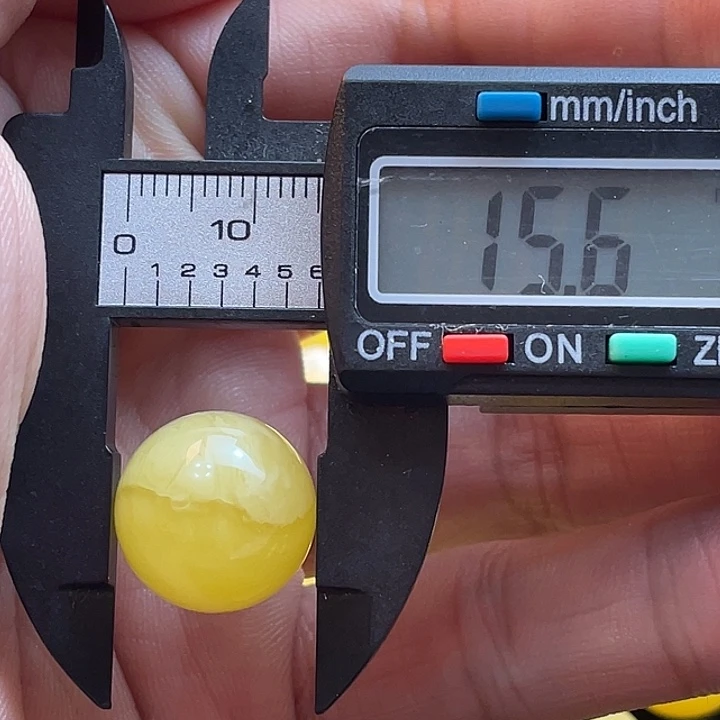 不***桃裸石蜜蜡未镶嵌20号