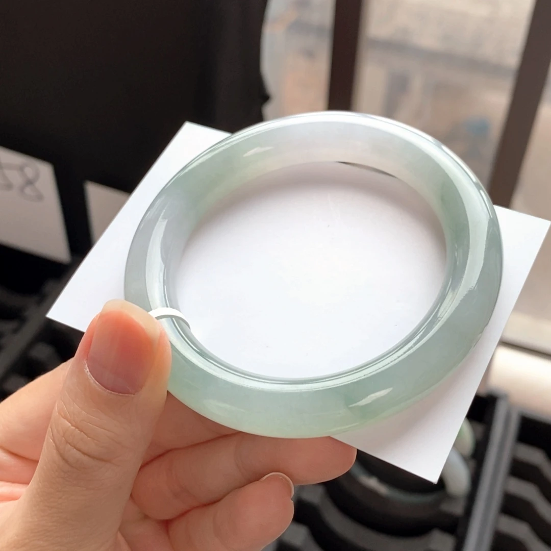 翡翠未镶嵌手镯冰湖绿55.2