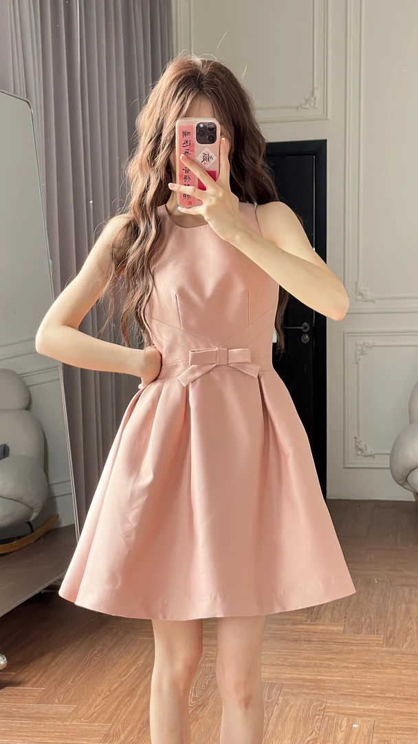 小小仟 【贝微微】古早圣诞缎面蝴蝶结礼服连衣裙