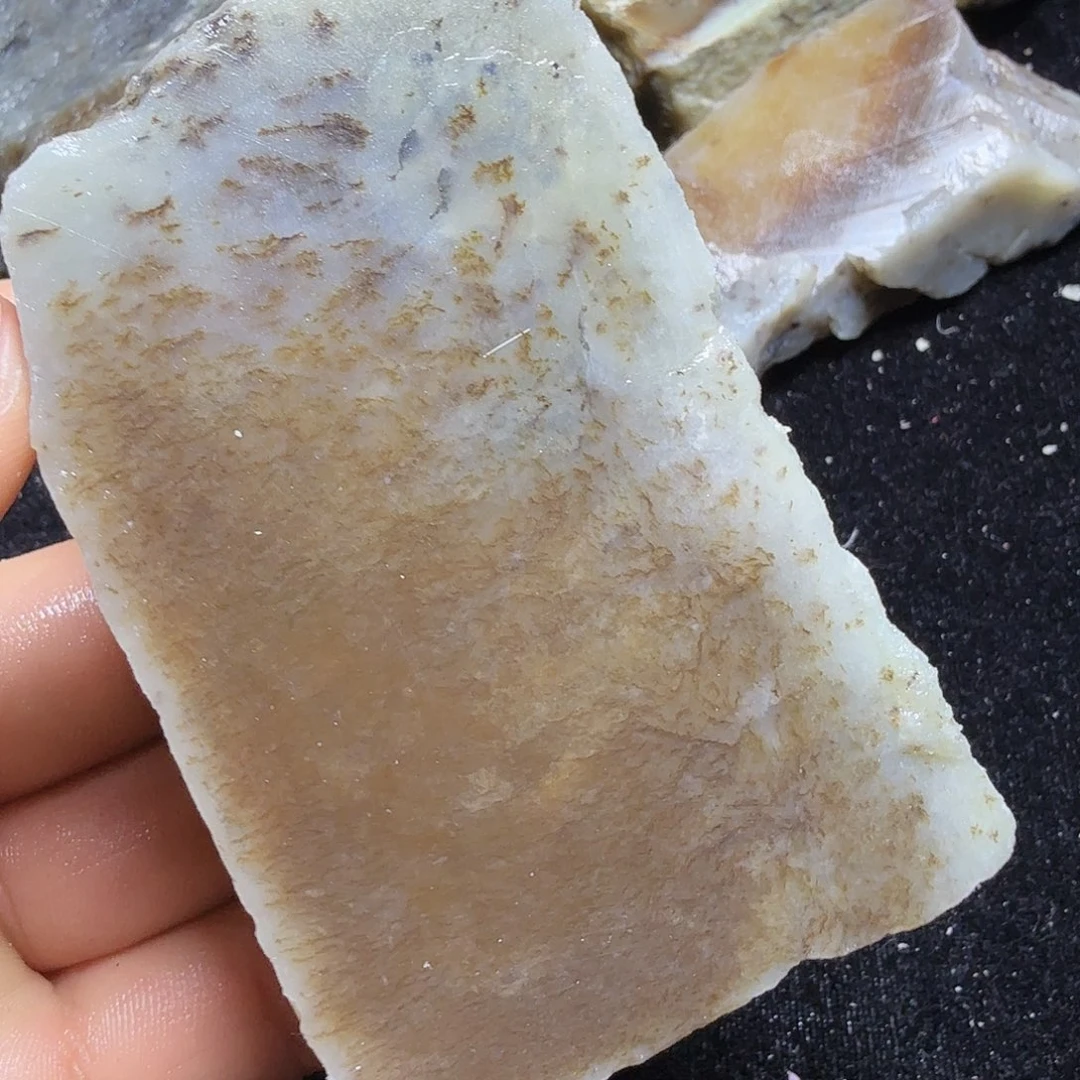 和田玉（糖玉）未镶嵌珠宝半成品