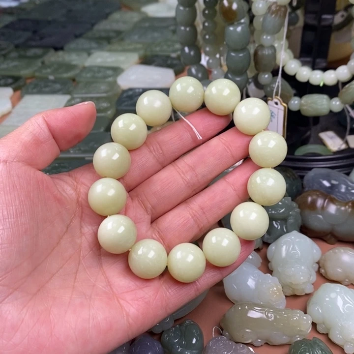 和田玉未镶嵌手链