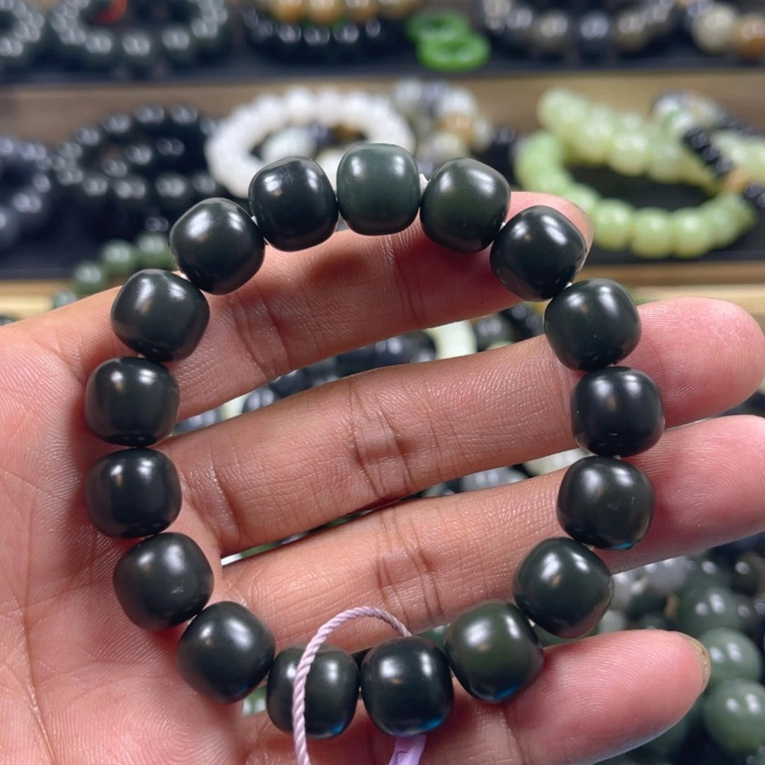 和田玉手串未镶嵌