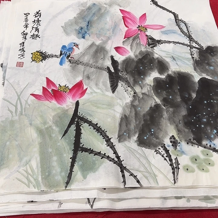 国画花鸟的翅膀是由两
