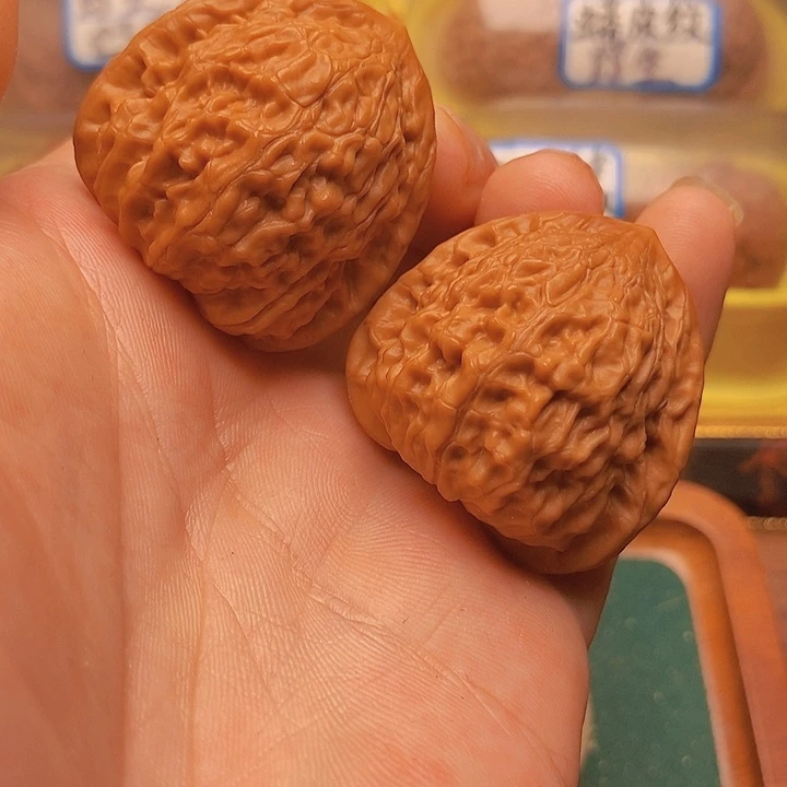 文玩核桃把件38野生蟒皮纹