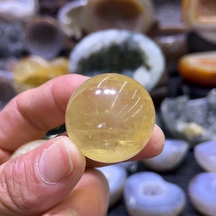 未镶嵌水晶珠宝半成品