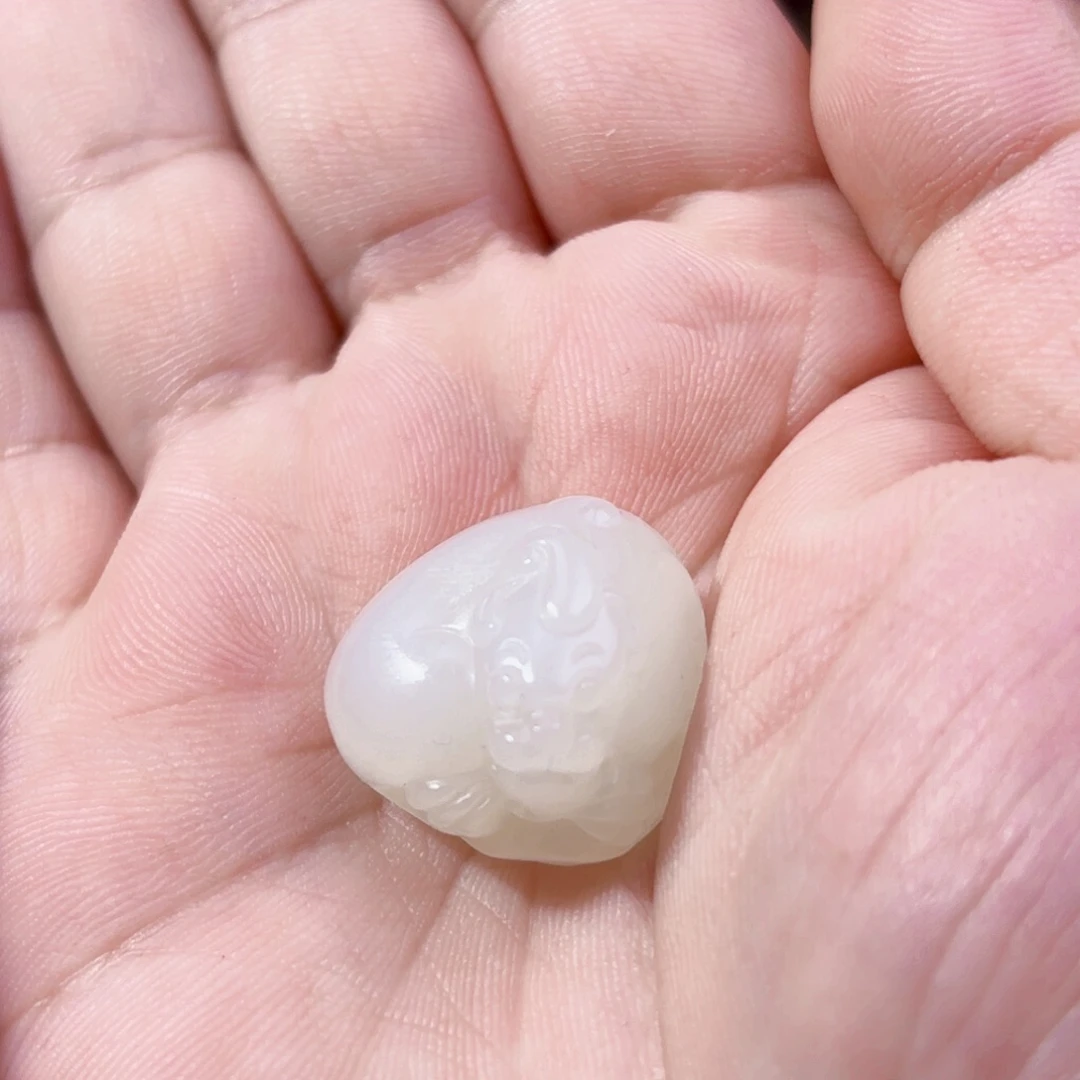 和田玉未镶嵌吊坠(不含链)