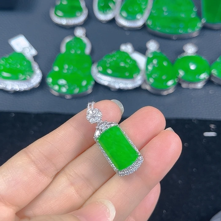 翡翠银S925镶嵌吊坠(不含链)