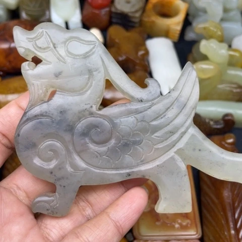 未镶嵌蛇纹石玉颈饰75