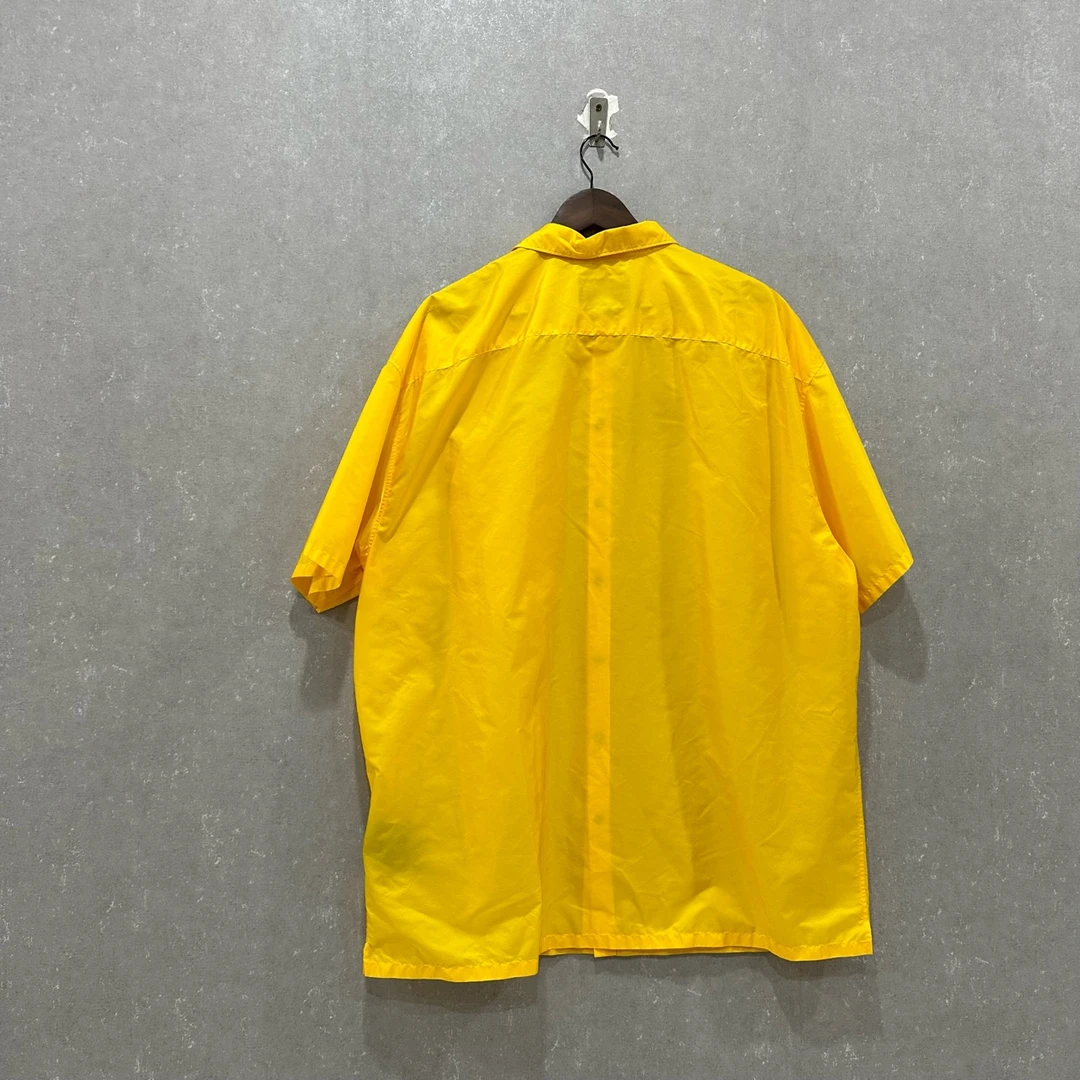 全新未使用 Prada/普拉达 口袋徽标单排扣短袖防晒衬衫XL码003312