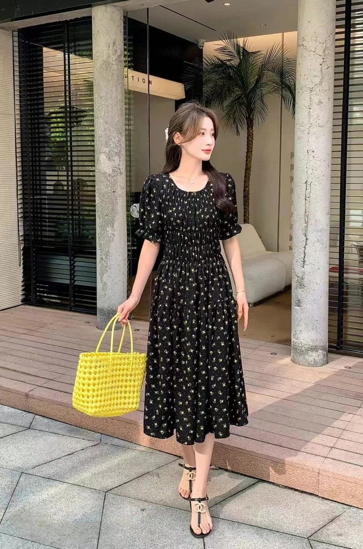 夏季新款碎花收腰显瘦气质连衣裙