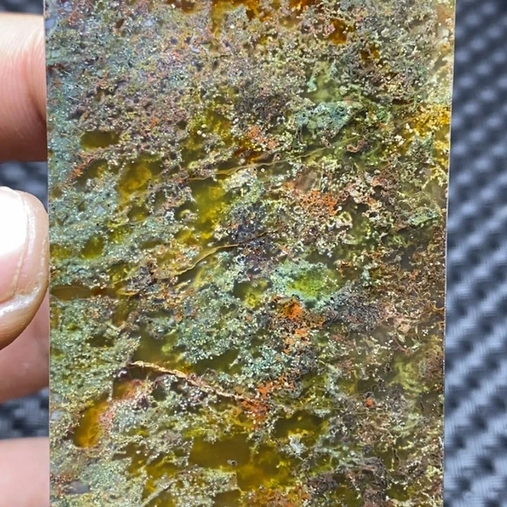 玛瑙/玉髓颈饰未镶嵌幽****)