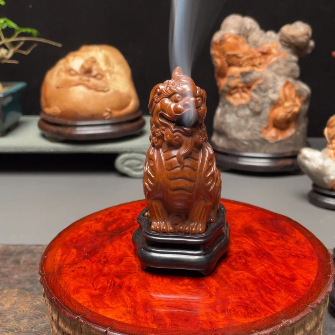 莫***問香榧木小叶黄杨木狻猊香炉